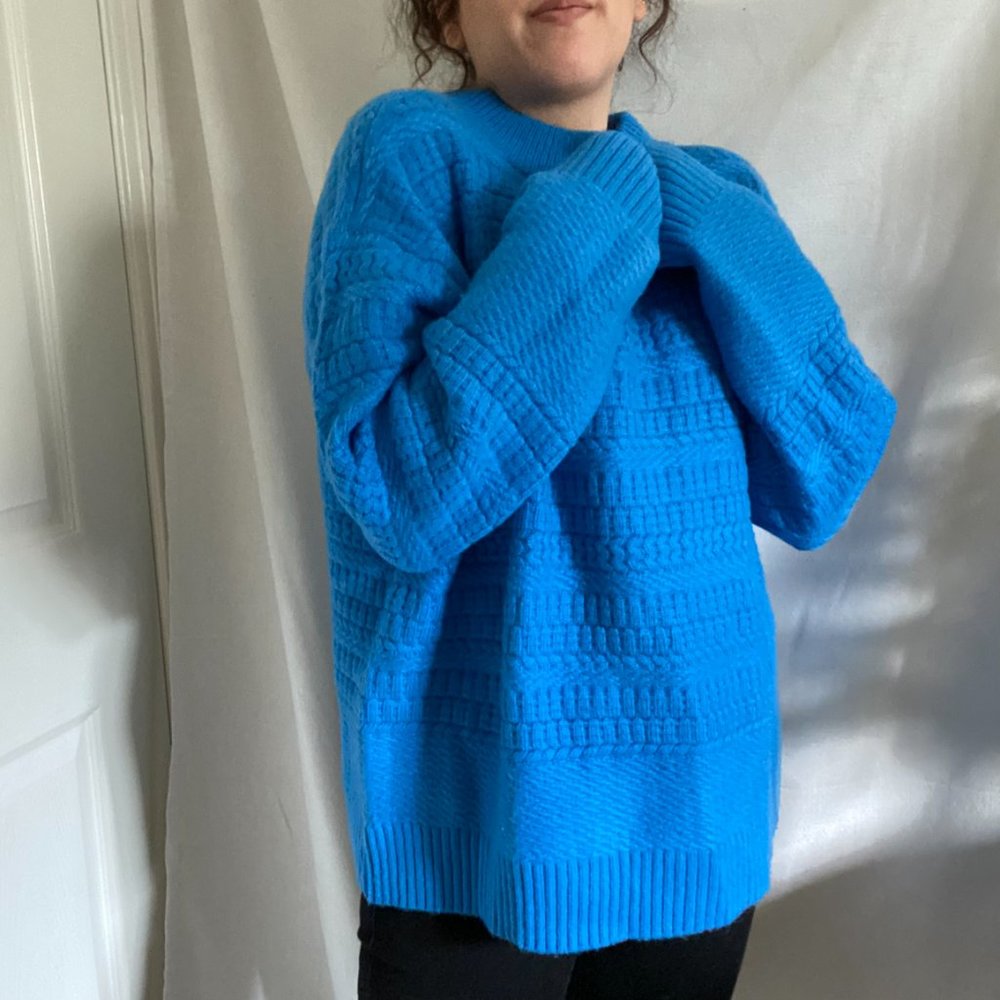 Vintage Ann Taylor Royal Blue Cable Knit Oversized Sweater